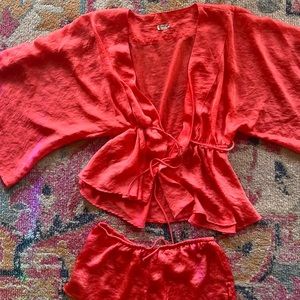 Free people Barbie pink kimono and shorts loungewear small